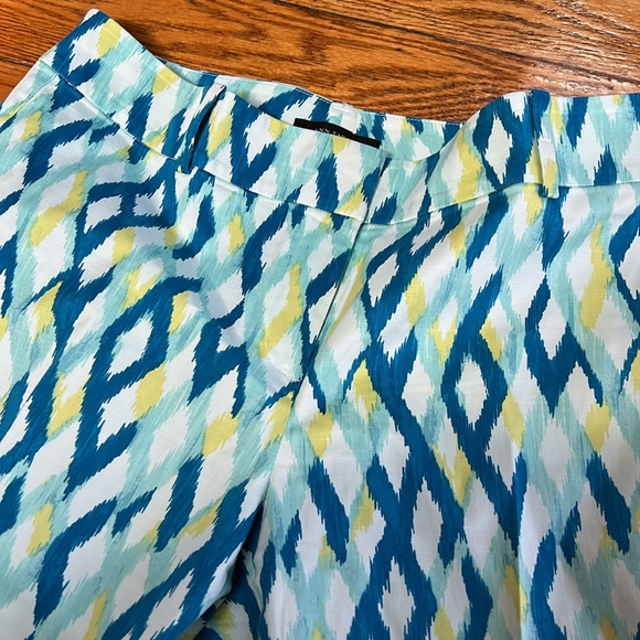 Ann Taylor blue/yellow ankle pants. Size 8.  Excellent condition. - Picture 2 of 13